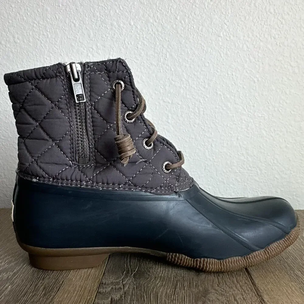 Sperry Saltwater Quilted Duck Boots Waterproof Gray Navy Women's Size 6